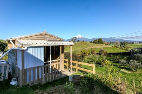 Photo of property in 692 Upland Road, Egmont Village, New Plymouth, 4372
