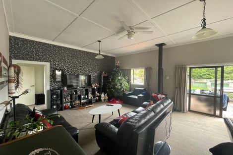 Photo of property in 1 Konini Street, Inglewood, 4330