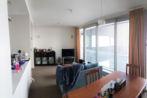 Photo of property in Montreaux Apartments, 2j/164 The Terrace, Wellington Central, Wellington, 6011