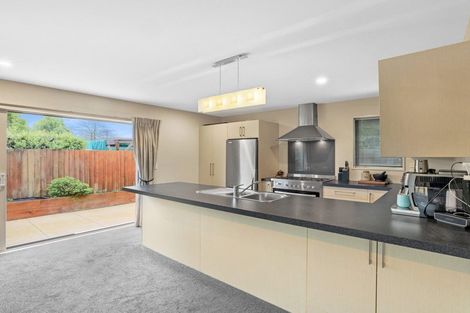 Photo of property in 16d Waitikiri Drive, Parklands, Christchurch, 8083