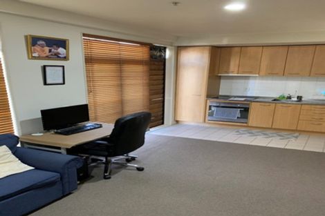 Photo of property in 1b/5 Charlotte Street, Eden Terrace, Auckland, 1021