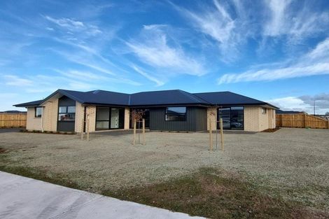 Photo of property in 35 Chambers Avenue, Woodend, 7691