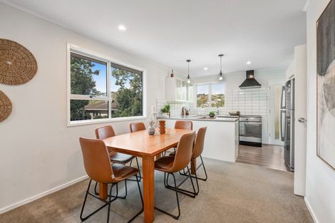 Photo of property in 113 Weatherly Road, Torbay, Auckland, 0630
