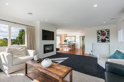 Photo of property in 11 Tainui Drive, Havelock North, 4130