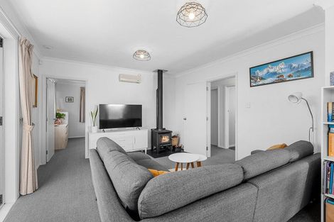 Photo of property in 12b Broadway Street, Martinborough, 5711