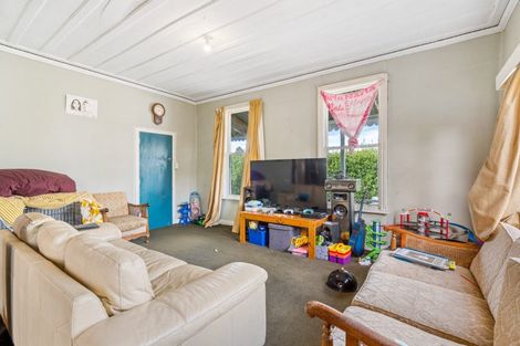 Photo of property in 8 High Street, Milton, 9220