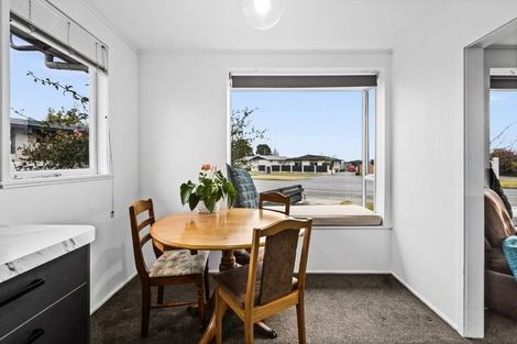 Photo of property in 166 Flaxmere Avenue, Flaxmere, Hastings, 4120