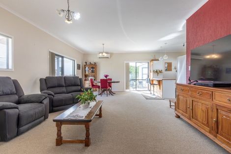 Photo of property in 7 Douglas Road, Waipukurau, 4200