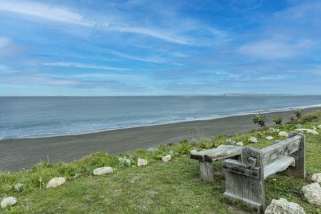 Photo of property in 140 North Shore Road, Eskdale, Napier, 4182