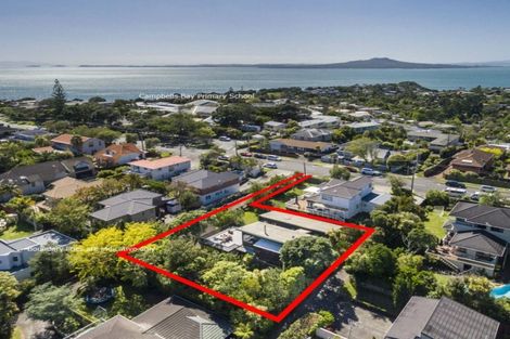 Photo of property in 78 Aberdeen Road, Campbells Bay, Auckland, 0620