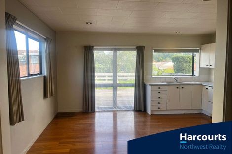 Photo of property in 12 Posa Avenue, Henderson, Auckland, 0612