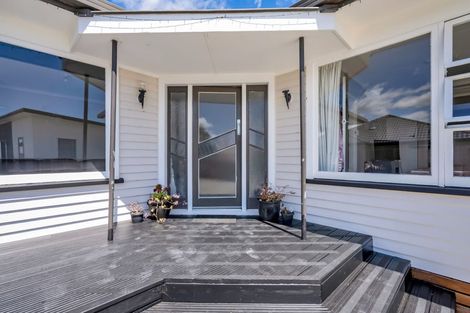 Photo of property in 22a Pukatea Street, Inglewood, 4330