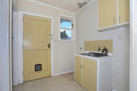 Photo of property in 47 Alexandra Street, Marton, 4710