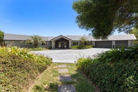 Photo of property in 187 Te Arei Road East, Huirangi, New Plymouth, 4373