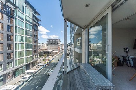 Photo of property in Piermont Apartments, 3i/82 Cable Street, Te Aro, Wellington, 6011