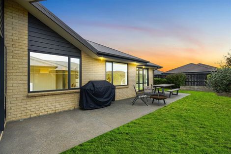 Photo of property in 14 Ridgeway Avenue, Rolleston, 7615