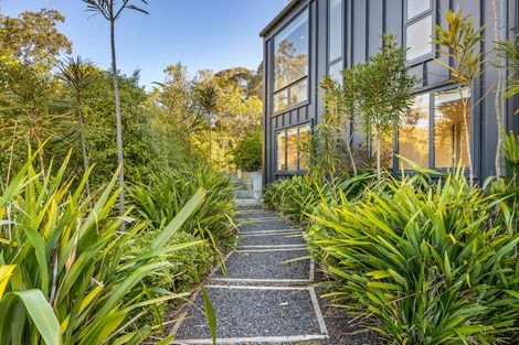 Photo of property in 110 Mount Pleasant Road, Mount Pleasant, Christchurch, 8081