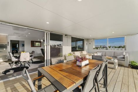 Photo of property in 177 Penetaka Heights, Pyes Pa, Tauranga, 3112