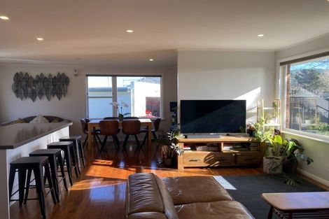 Photo of property in 43 Frederick Street, Avalon, Lower Hutt, 5011