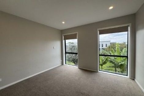 Photo of property in 14 Koro Lane, Mangere Bridge, Auckland, 2022