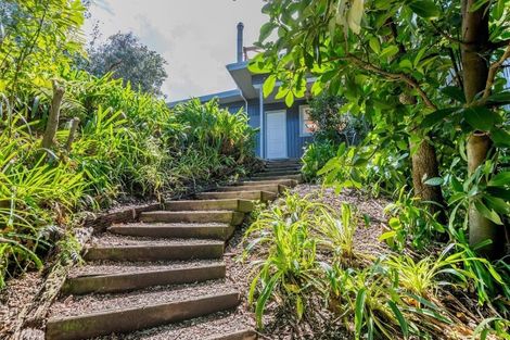 Photo of property in 17 Hughes Street, Waikanae Beach, Waikanae, 5036