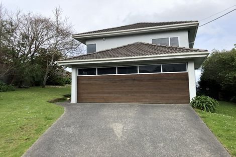 Photo of property in 4 Portal Place, Murrays Bay, Auckland, 0630
