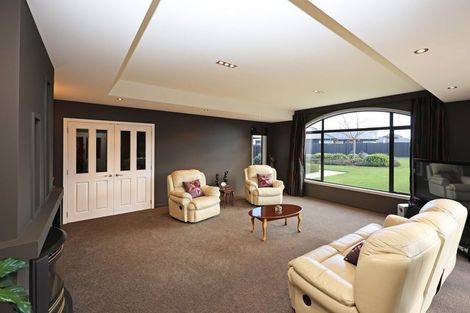 Photo of property in 21 North Ridge Drive, Oamaru North, Oamaru, 9400