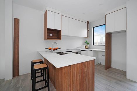 Photo of property in 1/37 Claude Road, Hillpark, Auckland, 2102