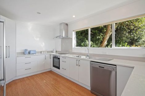 Photo of property in 59 Torkar Road, Clarks Beach, 2122