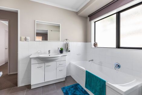 Photo of property in 64a Corinna Street, Welcome Bay, Tauranga, 3112