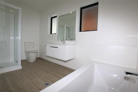 Photo of property in 5 Frances Bryers Road, Hobsonville, Auckland, 0616