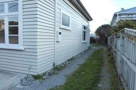 Photo of property in 9 Medway Street, Island Bay, Wellington, 6023