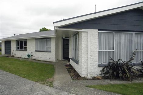 Photo of property in 112 Cunningham Crescent, Grasmere, Invercargill, 9810