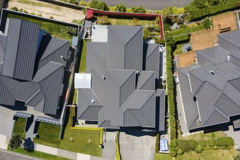 Photo of property in 71 Endeavour Drive, Whitby, Porirua, 5024