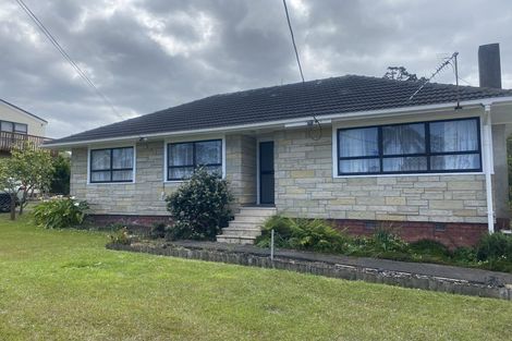 Photo of property in 3 Bedford Street, Te Atatu South, Auckland, 0610