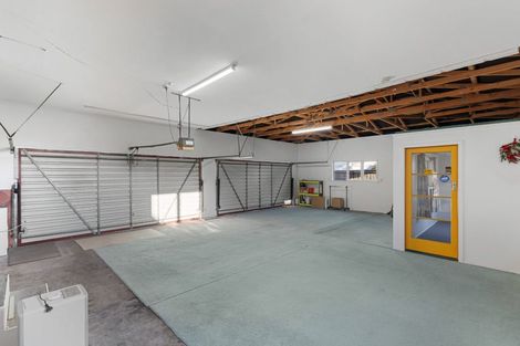 Photo of property in 43 Whitby Street, Burnside, Christchurch, 8053