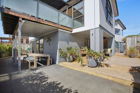 Photo of property in 21 Waller Avenue, Bucklands Beach, Auckland, 2012