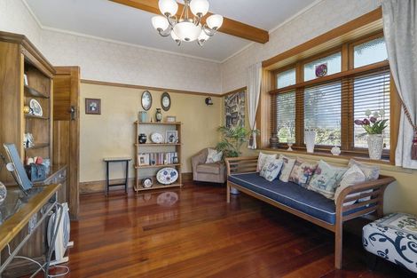 Photo of property in 10 Riverside Drive, Kelvin Grove, Palmerston North, 4470