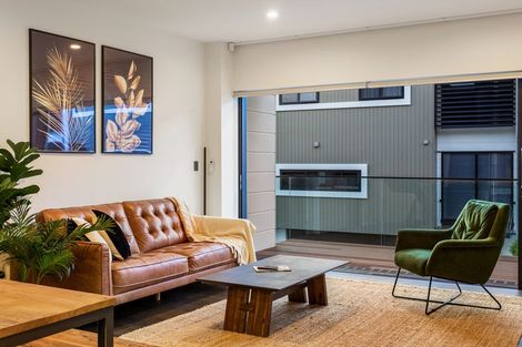 Photo of property in 12 Stockade View Lane, Howick, Auckland, 2014