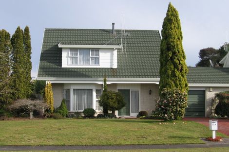 Photo of property in 12a Burn-murdoch Street, St Andrews, Hamilton, 3200