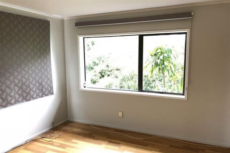 Photo of property in 29 Calypso Place, Rothesay Bay, Auckland, 0630