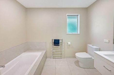 Photo of property in 86a Centaurus Road, Huntsbury, Christchurch, 8022