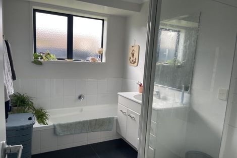 Photo of property in 46 Oreti Crescent, Papamoa Beach, Papamoa, 3118