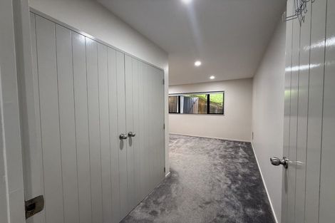 Photo of property in 21 Bangla Place, Massey, Auckland, 0614