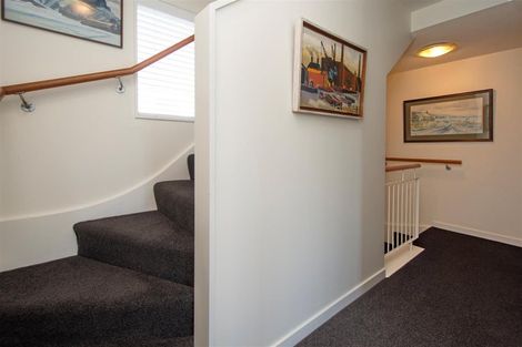 Photo of property in 2 Oakford Close, Riccarton, Christchurch, 8011