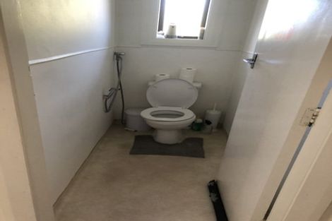 Photo of property in 128 Centennial Avenue, Helensburgh, Dunedin, 9010