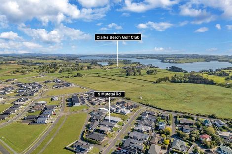 Photo of property in 9 Mutetai Road, Clarks Beach, 2122