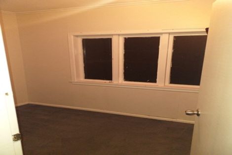 Photo of property in 65 Birdwood Road East, Pukekohe, 2120