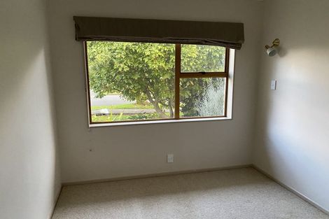 Photo of property in 8/8a Featherston Street, Levin, 5510