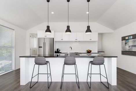 Photo of property in 379b Oceanbeach Road, Mount Maunganui, 3116